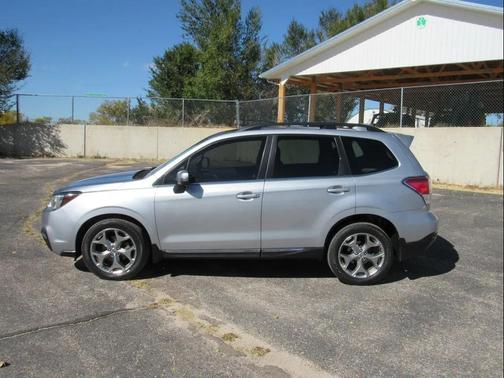 2017 Subaru Forester 2.5i Touring
