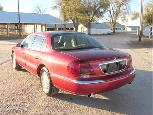 1998 Lincoln Continental Base