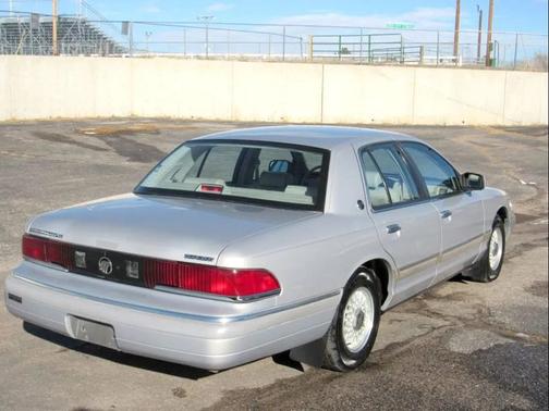 1992 Mercury Grand Marquis LS