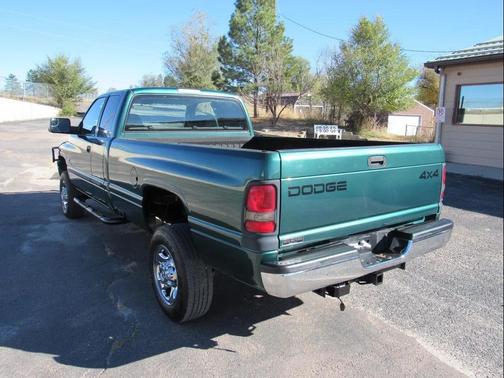 2002 Dodge Ram 2500 SLT
