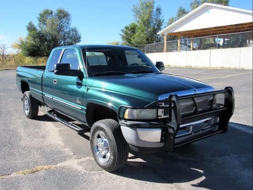 2002 Dodge Ram 2500 SLT
