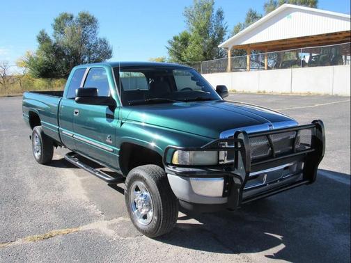 2002 Dodge Ram 2500 SLT