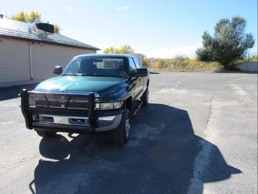 2002 Dodge Ram 2500 SLT