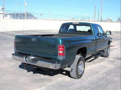 2002 Dodge Ram 2500 SLT