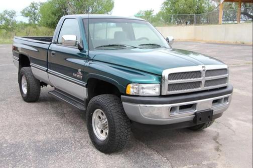 1995 Dodge Ram 2500 LT