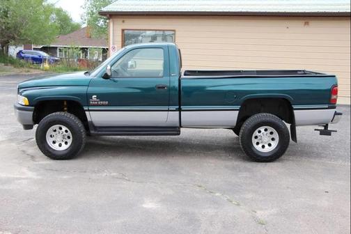 1995 Dodge Ram 2500 LT