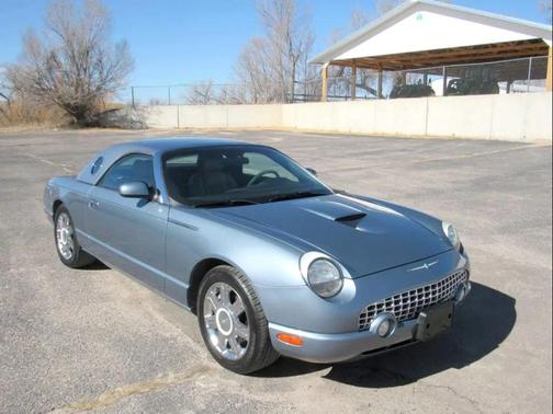 2005 Ford Thunderbird 