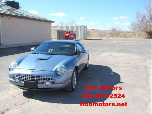 2005 Ford Thunderbird 