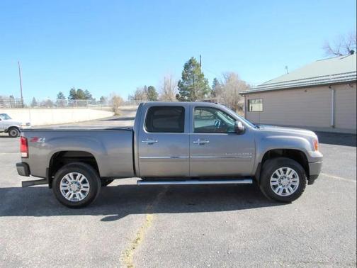 2012 GMC Sierra 2500 Denali