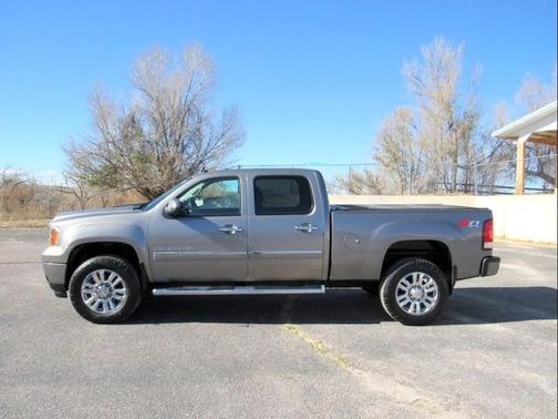 2012 GMC Sierra 2500 Denali