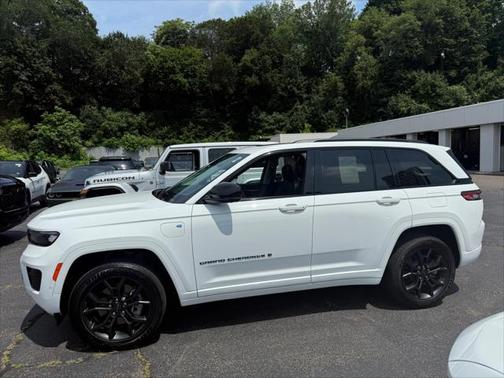 2024 Jeep Grand Cherokee 4xe Anniversary Edition