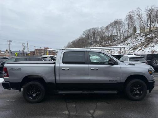 2022 RAM 1500 Big Horn Crew Cab 4x4 57' Box