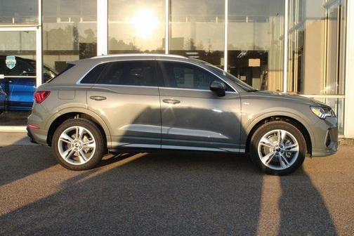 2024 Audi Q3 Premium Plus
