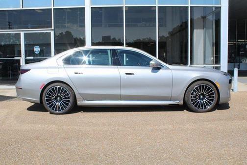 2024 BMW i7 eDrive50