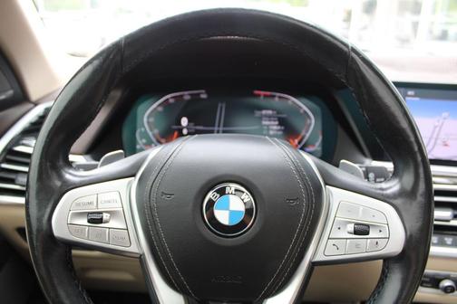 Black Sapphire Metallic 2019 BMW X7 xDrive40i