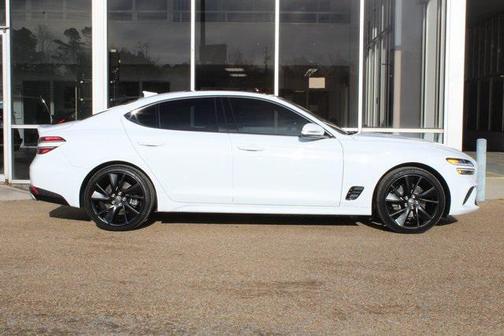 2023 Genesis G70 2.0T