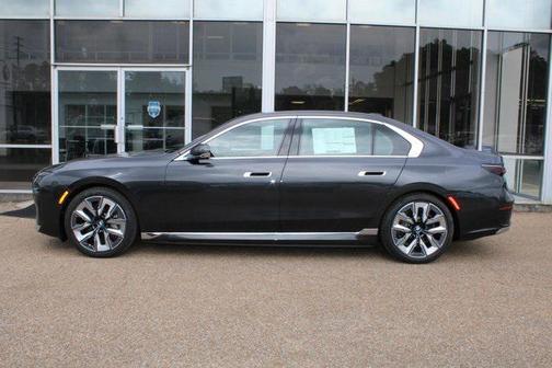 2024 BMW i7 xDrive60