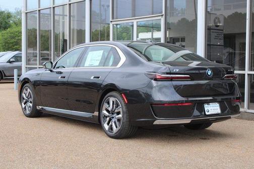 2024 BMW i7 xDrive60