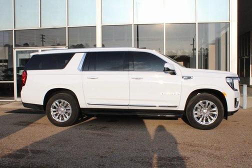 2024 GMC Yukon XL SLT