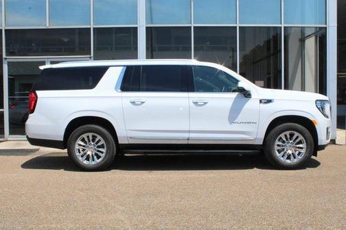 2024 GMC Yukon XL SLT