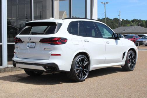 Alpine White 2026 BMW X5 M60i