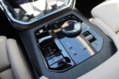 Mineral White Metallic 2026 BMW X3 30 xDrive