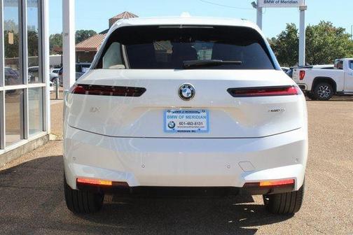 2026 BMW iX xDrive45