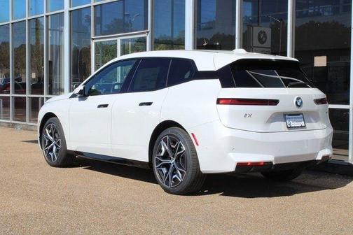 2026 BMW iX xDrive45