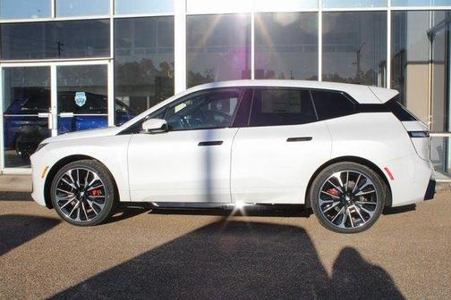 2026 BMW iX xDrive60