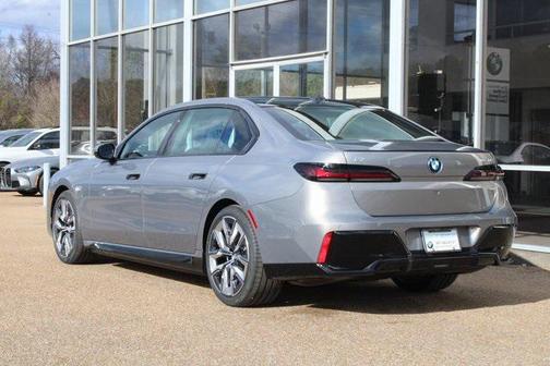 2024 BMW i7 eDrive50