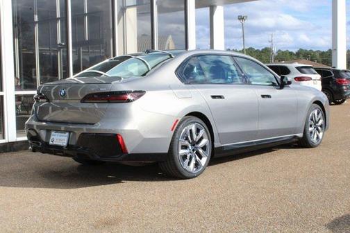 2024 BMW i7 eDrive50