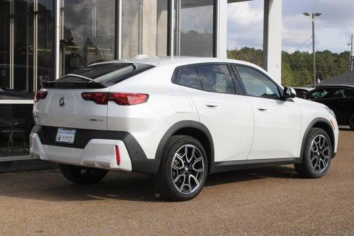 2024 BMW X2 xDrive28i