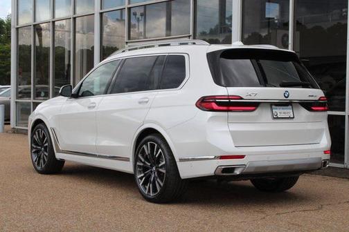 2026 BMW X7 xDrive40i