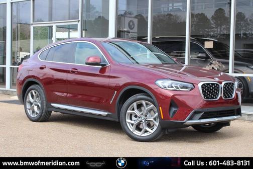 2025 BMW X4 xDrive30i