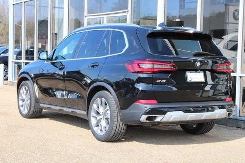 2023 BMW X5 sDrive40i
