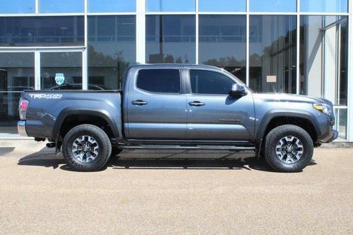 2023 Toyota Tacoma TRD Off-Road