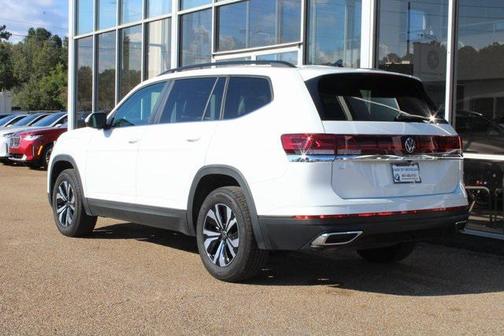 2025 Volkswagen Atlas 2.0T SE
