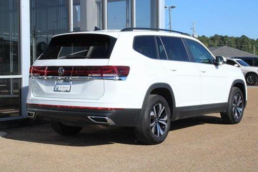 2025 Volkswagen Atlas 2.0T SE