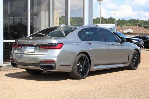 2022 BMW 750 i xDrive