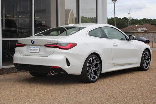 2026 BMW 430 i