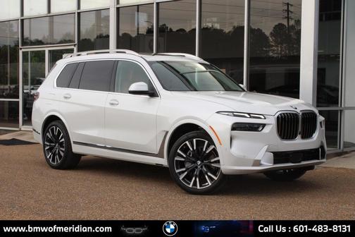 Mineral White Metallic 2024 BMW X7 xDrive40i