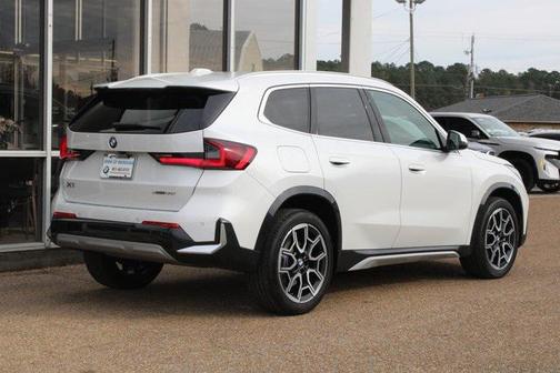 2025 BMW X1 xDrive28i