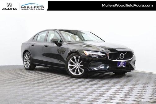 2019 Volvo S60 T5 Momentum