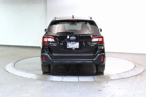 2018 Subaru Outback 3.6R Touring
