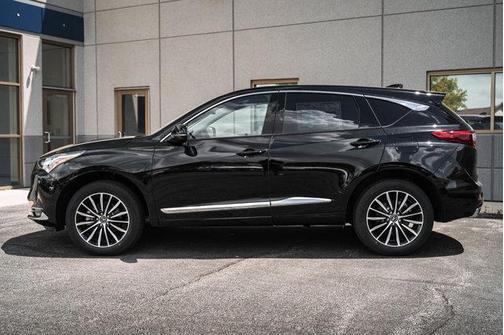 2025 Acura RDX Advance Package