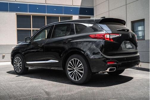 2025 Acura RDX Advance Package