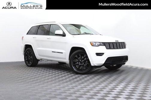 Bright White Clearcoat 2021 Jeep Grand Cherokee Laredo X