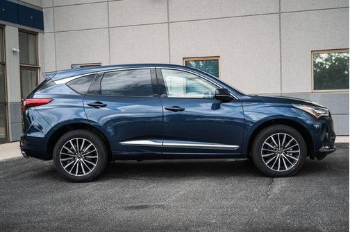2025 Acura RDX Advance Package