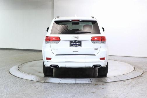 2018 Jeep Grand Cherokee Summit
