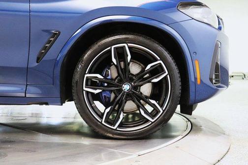 2023 BMW X3 M40i
